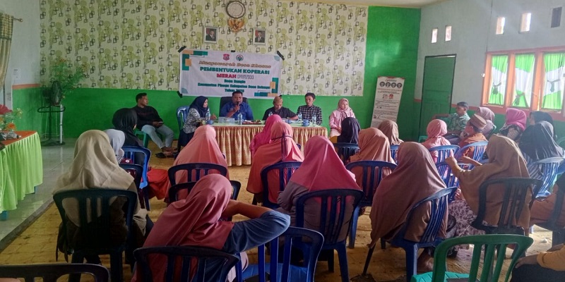 Suasana Musdes Khusus Pendirian Koperasi Desa Merah Putih Bangio Kecamatan Pinogu Kabupaten Bone Bolango, Sabtu (31/5)