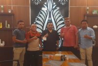 Ketua dan Anggota Koperasi Jasa Global Akses Sejahtera (GASS) melakukan pertemuan bersama Zainudian Pedro Bau, Senin (26/5).