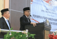 Pidato Perdana Bupati Bonbol Ismet Mile didampingi Wabup Risman Tolingguhu saat Paripurna DPRD Bone Bolango, Jum’at (7/3)