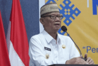 Bupati Bone Bolango, Drs. H. Ismet Mile, MM