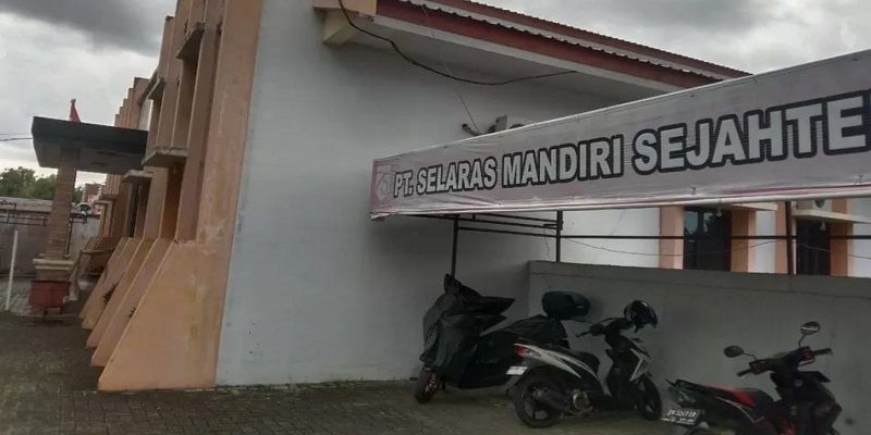 Kantor PT Selaras Mandiri Sejahtera Tbk yang berada di Kota Gorontalo (F: Gorontalo Post)