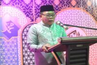 Wakil Bupati (Wabup) Bone Bolango, Risman Tolingguhu secara resmi membuka pelaksanaan Seleksi Tilawatil Qur’an dan Hadits (STQH) ke-XI tingkat Kabupaten Bone Bolango tahun 2025 di Pelataran Masjid Baitul Haq Islamic Center Bone Bolango, Kamis (22/5/2025) malam.