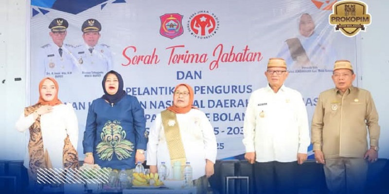 Pelantikan pengurus Dekranasda Kabupaten Bone Bolango masa bakti 2025-2030, di Aula Bone Bolango Business Centre (BBC), Rabu (11/6/2025). (F. Onal/Prokopim).