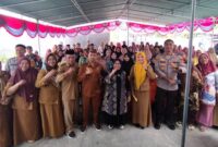 Sosialisasi Perlindungan Perempuan dan Anak yang digelar Pemerintah Desa Toto Selatan, Kecamatan Kabila, di halaman Kantor Desa setempat, Senin (16/6/2025). (F. AKP).
