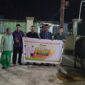 Wakil Ketua DPRD Bone Bolango, Zainudin Pedro Bau, menyerahkan sapi kurban dari Keluarga Besar Dr. Ir Mohamad Rudi Salahudin, Mantan Penjabat Gubernur Gorontalo Tahun 2024 Kepada Badan Takmir Masjid Jabal Nur Desa Timbuolo Kecamatan Botupingge Kabupaten Bone Bolango, Kamis (5/6).