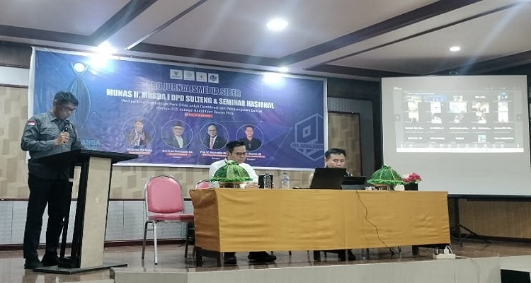 Ketua Umum DPP PJS Periode 2025-2026 Mahmud Marhaba saat memberikan sambutan sebagai Ketum PJS Terpilih.