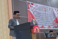 Ketua Fraksi Amanat Keadilan DPRD Bone Bolango, Suleman Taumbe saat menyampaikan pandangan umum fraksi