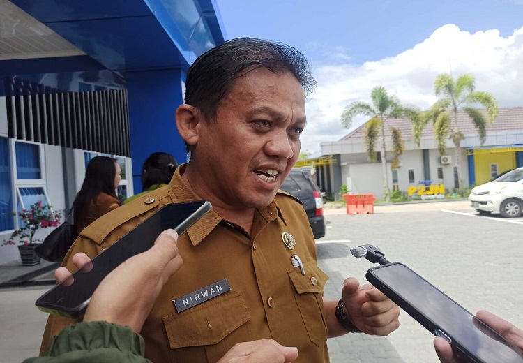 Kepala Dinas PUPR Bone Bolango, Ir. H. Nirwan Utiarahaman (F.dailypost.id)