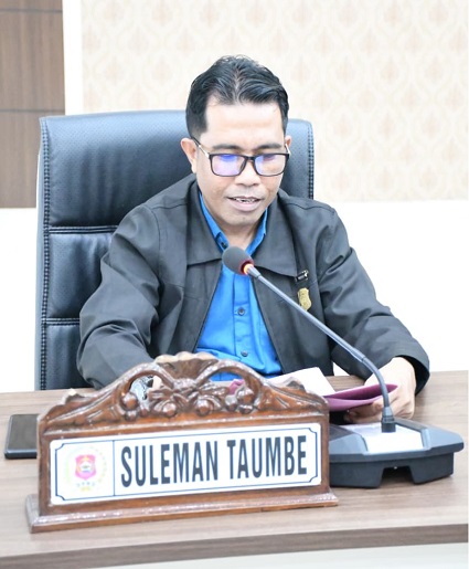 Ketua Fraksi Amanat Keadilan DPRD Bone Bolango, Suleman Taumbe 
