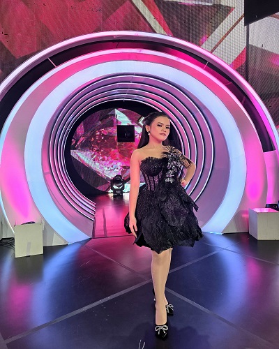 Penampilan Mutia Imran di Ajang D Academy 7 Indosiar