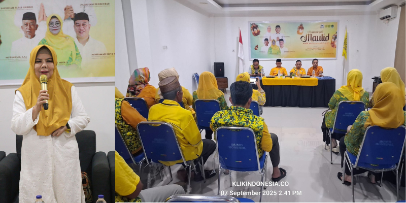 Ketua DPD Partai Golkar Provinsi Gorontalo Dra. Hj. Idah Syahidah RH saat memberikan sambutan pada pelaksanaan peringatan Maulid Nabi Muhammad SAW. Sebelumnya, Golkar Bone Bolango juga melaksanakan Pleno Diperluas yang dilangsungkan di Hotel Toewawa, Kecamatan Suwawa Kabupaten Bone Bolango, Minggu (7/9).
