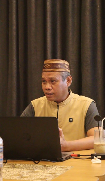 Ketua Koperasi Global Akses Sejahtera (GASS), Bahrun Usman, saat memimpin Rapat Koordinasi (Rakor).