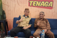 Foto bersama Ketua Koperasi GASS, Bahrun Usman, S.Fil.I dan Kepala Dinas Kominfo Kabupaten Bone Bolango, Udin Kuku S.Pd, MM.Pub