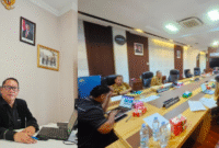 Kepala BPJS Ketenagakerjaan Provinsi Gorontalo Dr. Ir. Sanco Simanullang saat menghadiri rapat kerja dalam rangka membahas Perda BPJS Ketenagakerjaan sebagai upaya meningkatkan Universal Coverage Jamsostek (UCJ).