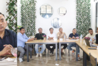 Rapat Rencana Pelaksanaan Rapat Anggota Tahunan (RAT) Koperasi GASS untuk Tahun Buku 2025 yang dihadiri Ketua Badan Pengawas Zainudin Pedro Bau, Senin (22/12) di Naffil Café.