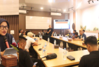 Diskusi KUHP & KUHAP baru dalam prespektif perlindungan hukum insan pers yang diselenggarakan Koperasi Global Akses Sejahtera (GASS), Selasa malam (20/1), bertempat di Naffil Café & Resto, Kecamatan Tilongkabila Kabupaten Bone Bolango.
