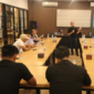 Diskusi KUHP & KUHAP baru dalam prespektif perlindungan hukum insan pers yang diselenggarakan Koperasi Global Akses Sejahtera (GASS), Selasa malam (20/1), bertempat di Naffil Café & Resto, Kecamatan Tilongkabila Kabupaten Bone Bolango. 