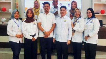 Andi Ilham bersama Pengurus KADIN Kabupaten Boalemo 