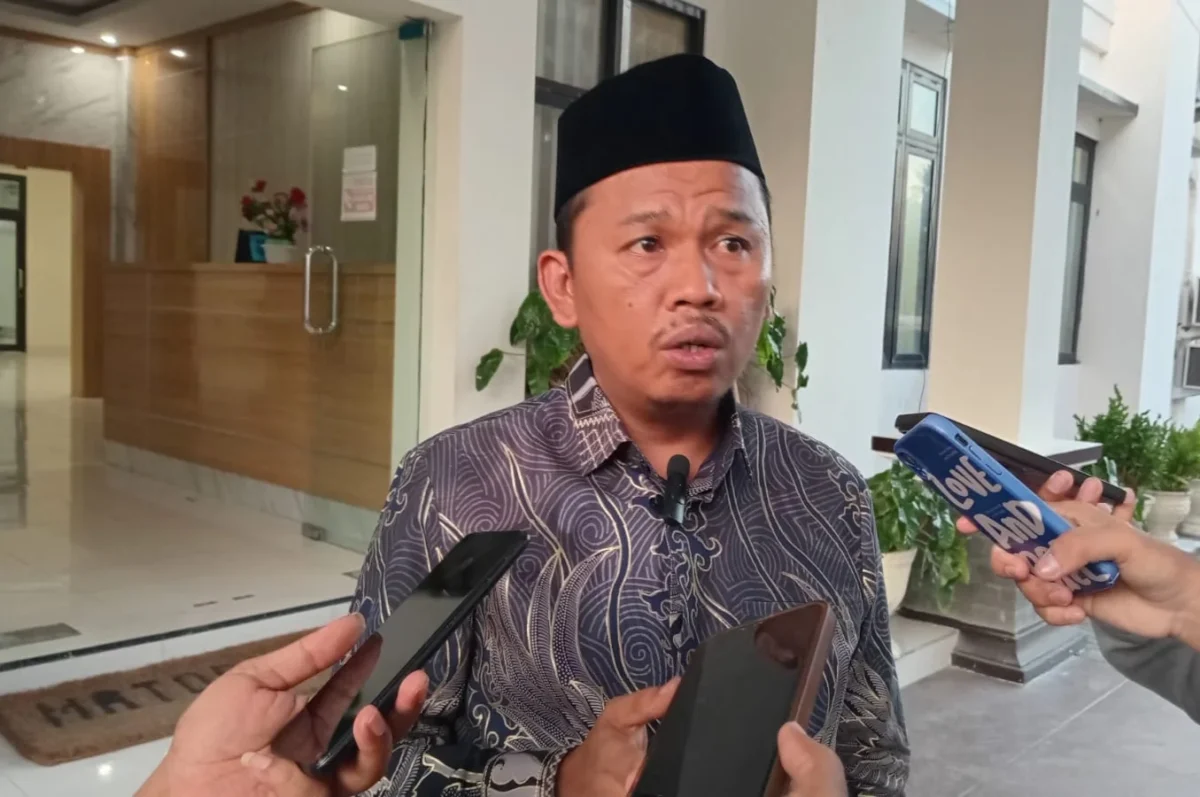 Ketua DPRD Bone Bolango, Faisal Yunus, menegaskan pihaknya tidak lagi berkompromi terkait pihak yang hadir dalam rapat dengar pendapat nanti. (Foto.hibata.id).